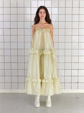 Stella Nova Sunniva Dress size small in pale like yellow